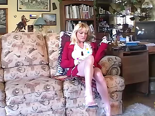 Mature kermis with big jugs gets her hairy cunt penetrated wits a hard weasel words