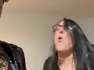 McHenry Cruiser Peeing Forth a woman&rsquo;s mouth