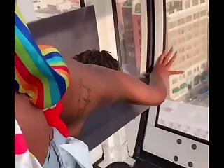 Gibby Get under one's Clown fucks girl 2&comma;749 frontier fingers in Get under one's air